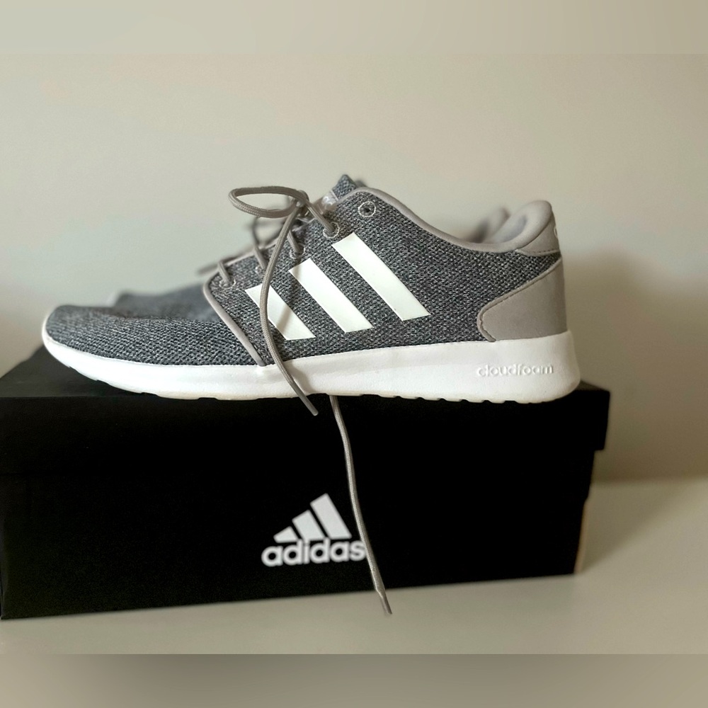 Adidas Cloudfoam QT‎ Racer Running Shoes Gray Size 9
Used once